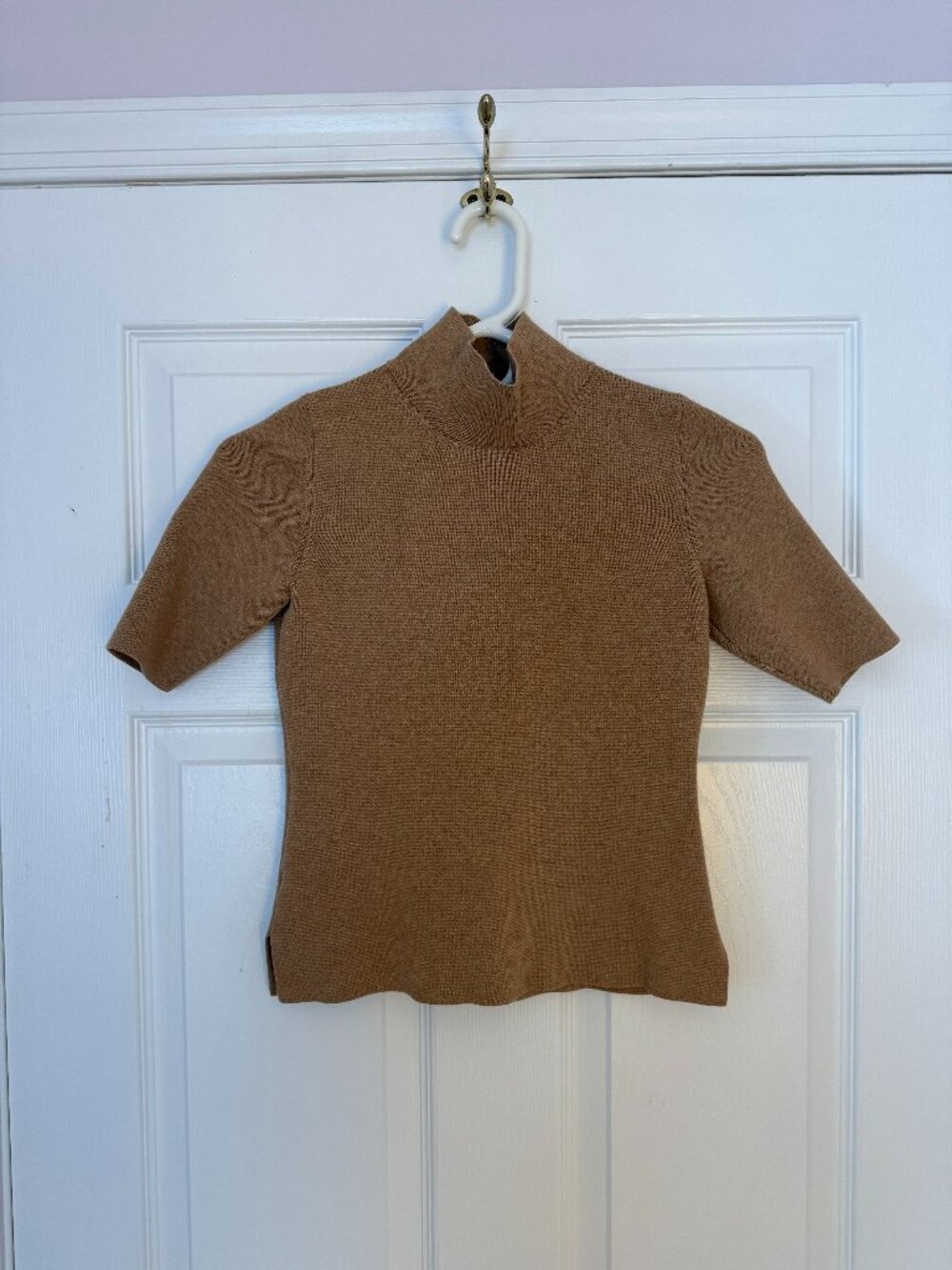 LOT of Ann Taylor-2 tops and 3 bottoms. XXS Petite, 00P